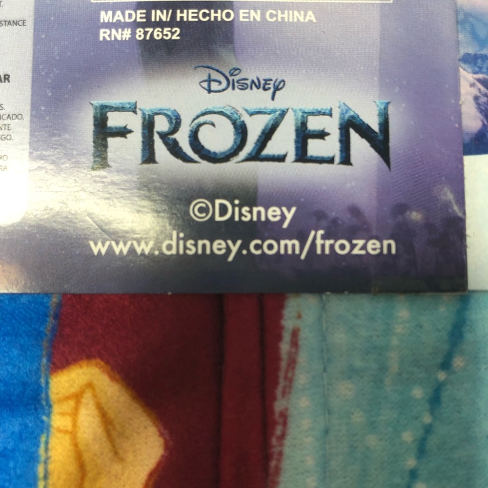 Disney's Frozen Blanket Sleeper Size 12M-5T - Picture 11 of 12